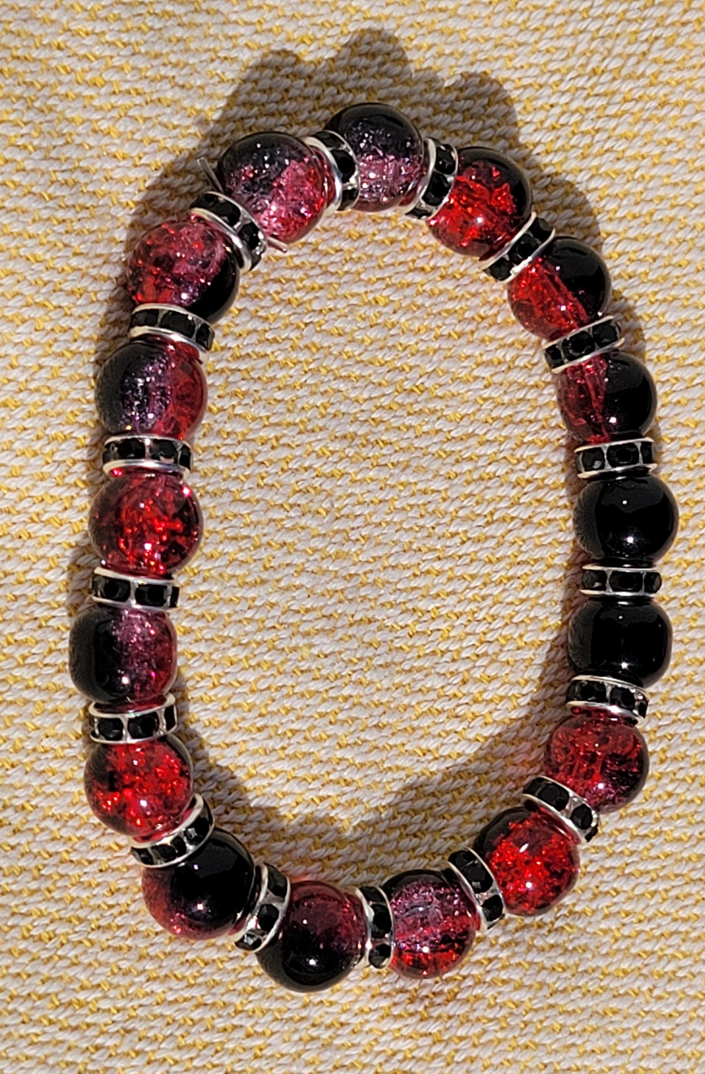 Black & Red Crackle Bead Bracelet